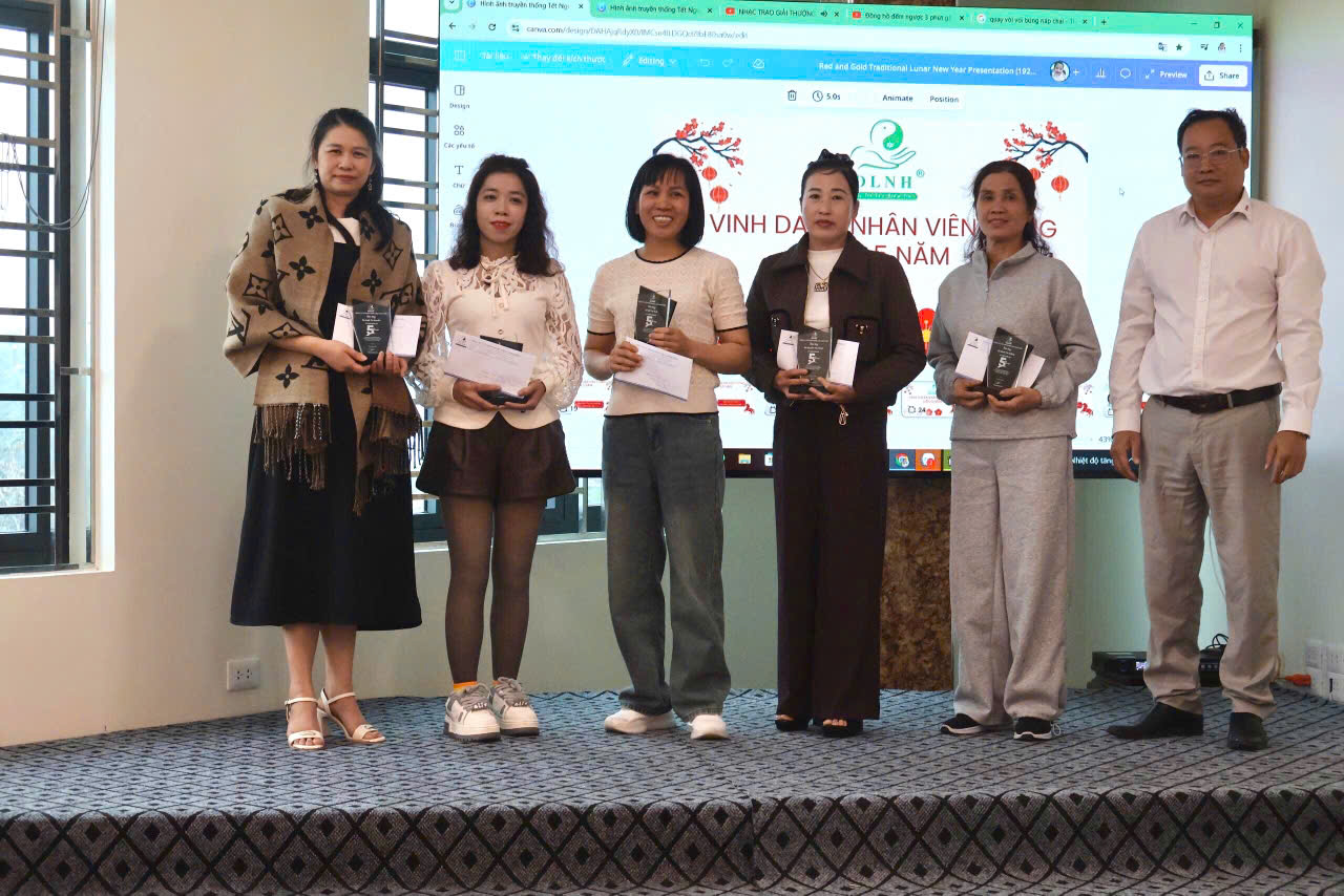 z7524757249040_5df758e5538d975121718d2fdf97e1b1